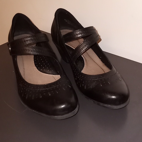 Earth Dione Black Leather Mary Jane Shoes Size 9 Wide - Picture 3 of 11